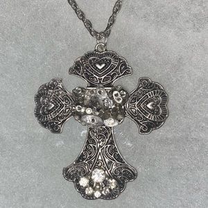 [SOLD] Vintage Silver Cross Necklace